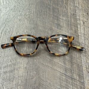 Eye-Bobs Tao Jones 2242-T3 +1.25 Tortoise Shell Reading Glasses